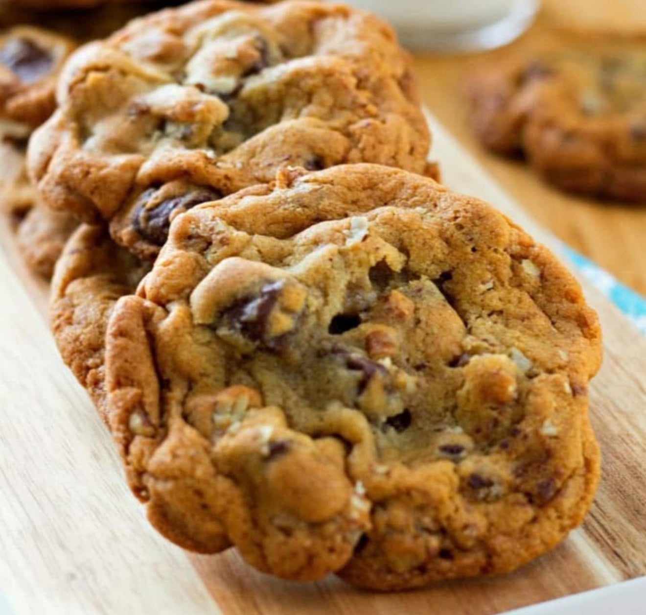 Chocolate Pecan Crave 6 Cookies